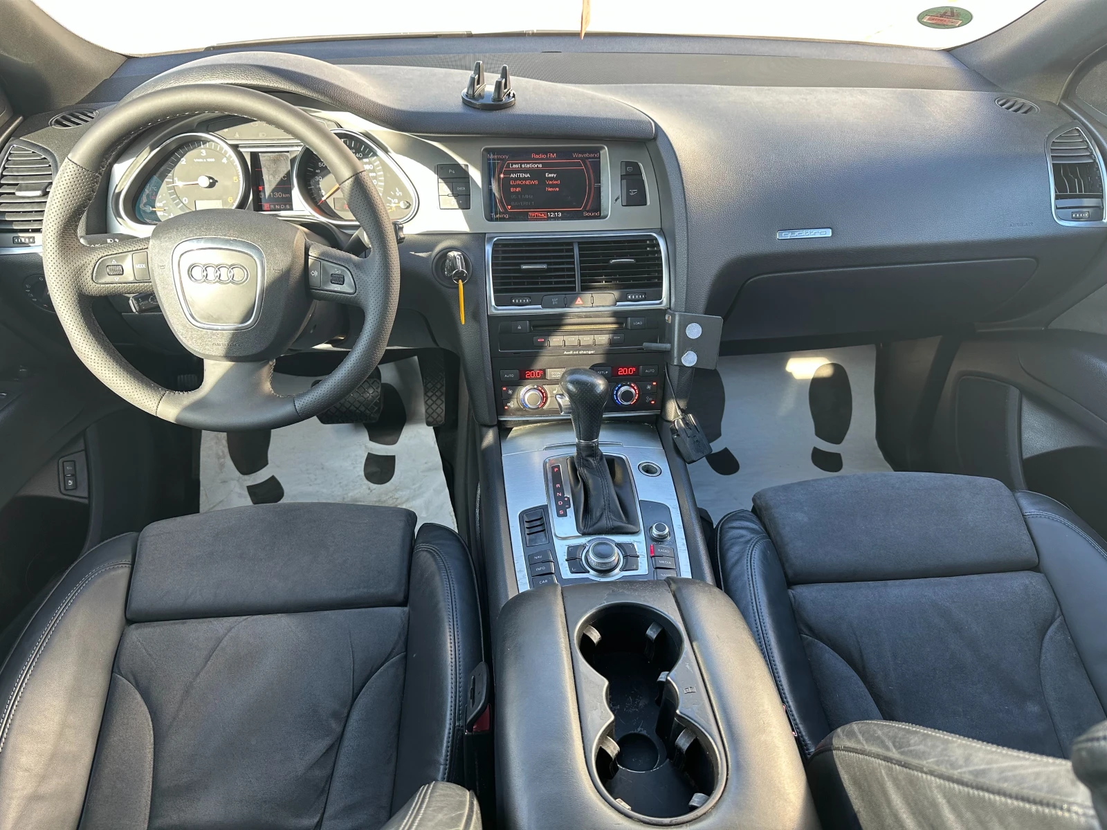 Audi Q7 3.0d/ S line/Панорама - изображение 10