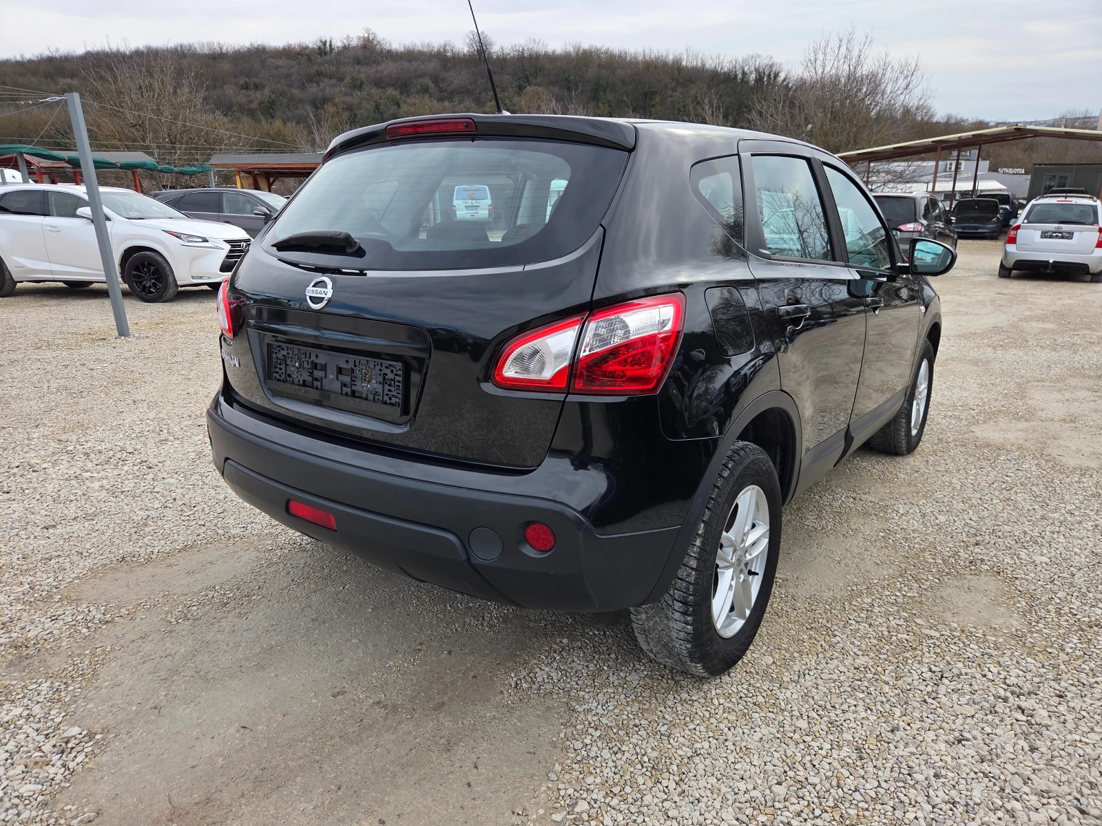 Nissan Qashqai 2.0i 141k.c TEKNA Facelift  ��������� 4WD   | Mobile.bg � ����������� 4
