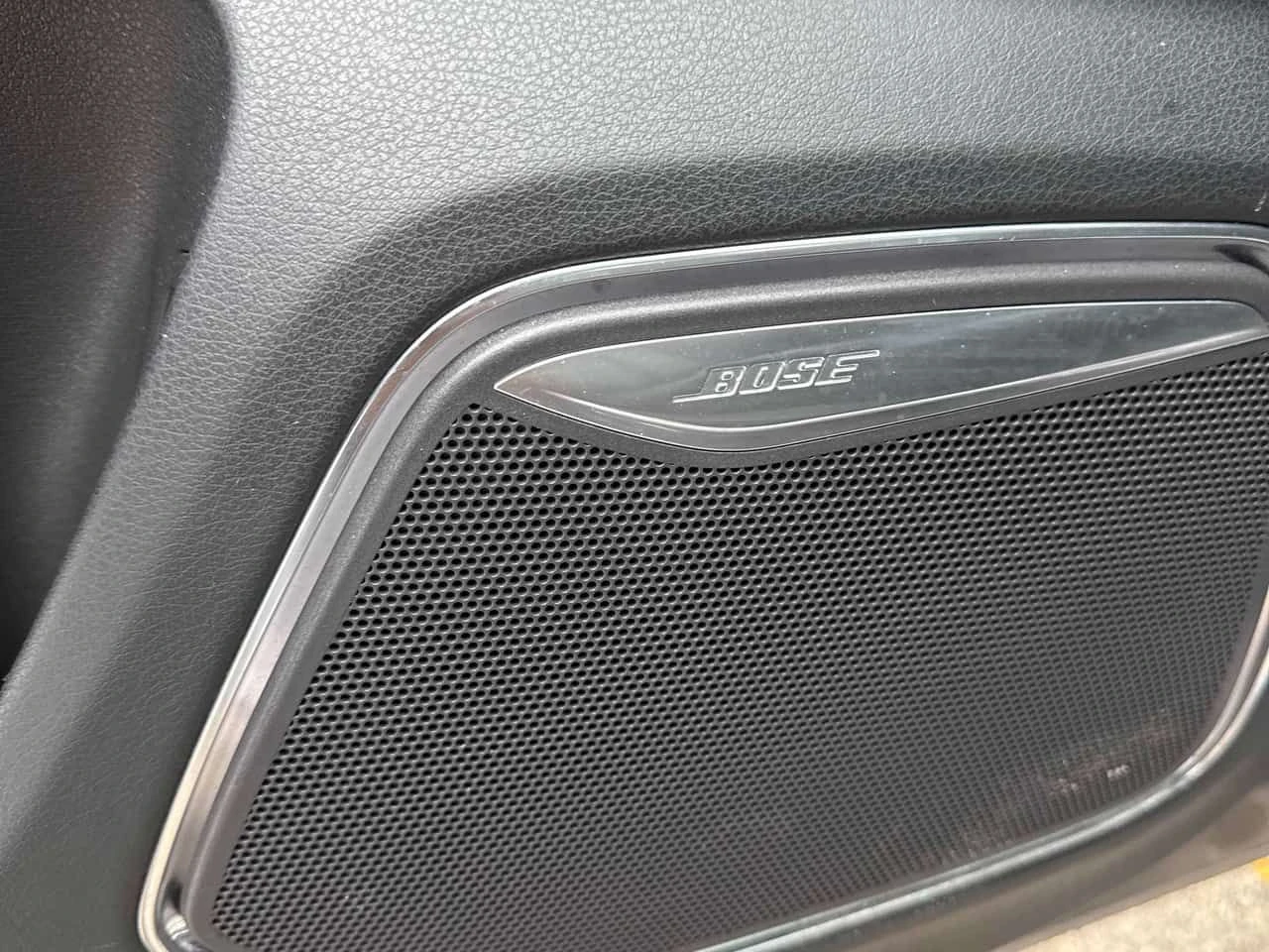 Audi Q3  Technik/BOSE/LED/CAMERA/КЛИП НА МОТОРА , снимка 13 - Автомобили и джипове - 54014633