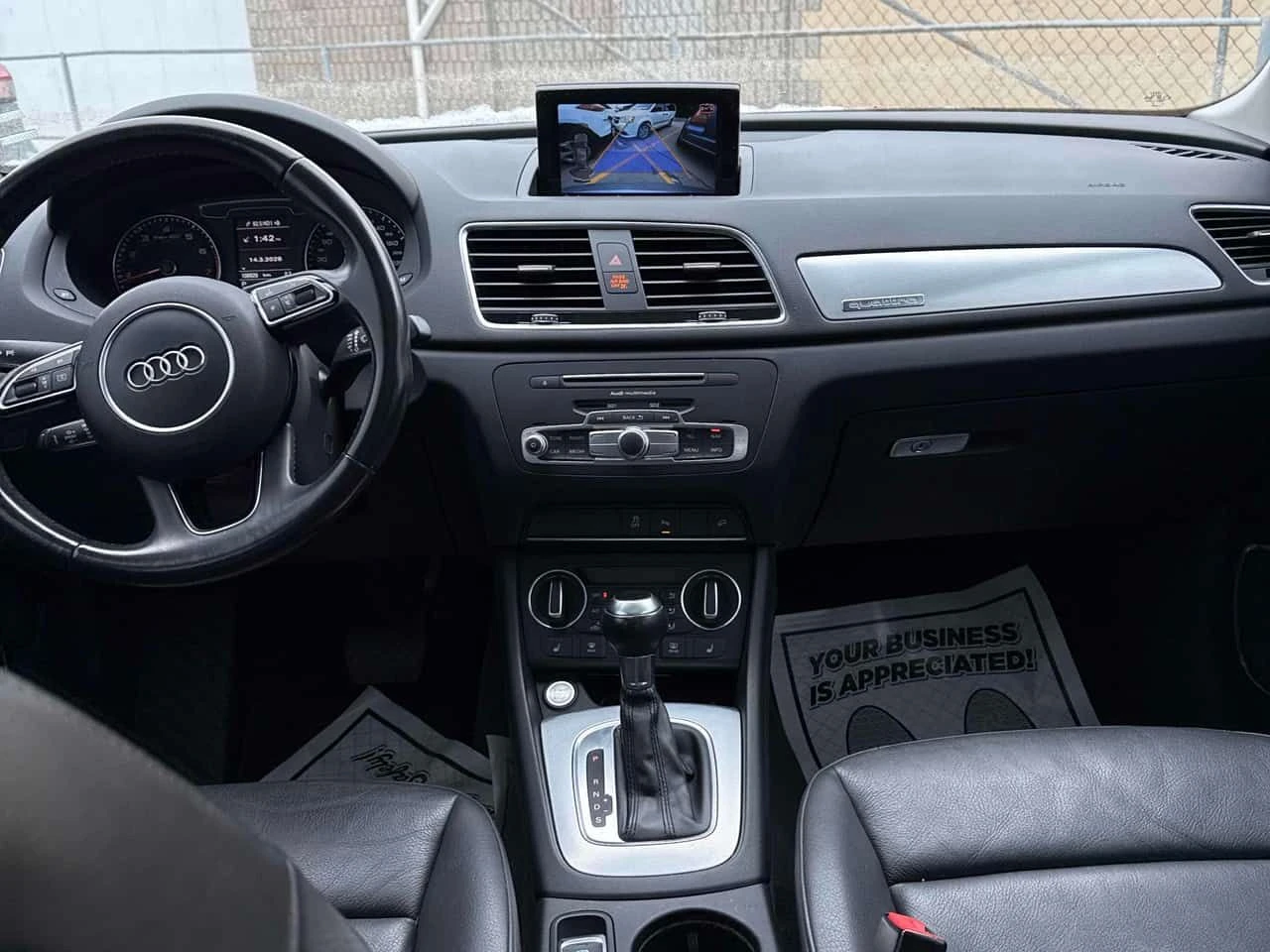 Audi Q3  Technik/BOSE/LED/CAMERA/КЛИП НА МОТОРА , снимка 9 - Автомобили и джипове - 54014633