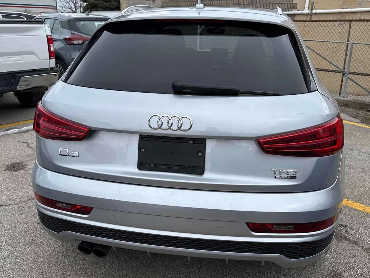 Audi Q3  Technik/BOSE/LED/CAMERA/КЛИП НА МОТОРА , снимка 4 - Автомобили и джипове - 54014633