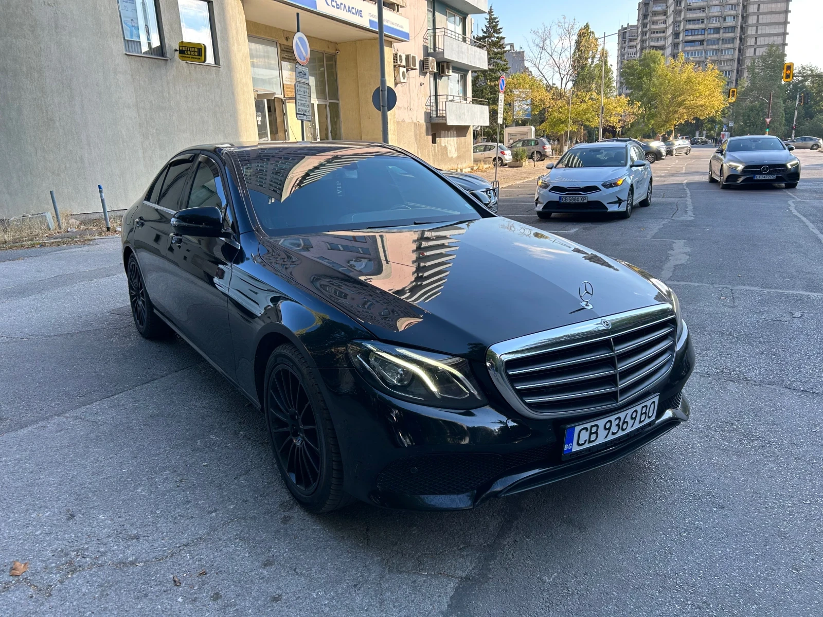 Mercedes-Benz E 200 CDI/9G tronic / TOP, снимка 3 - Автомобили и джипове - 54991717
