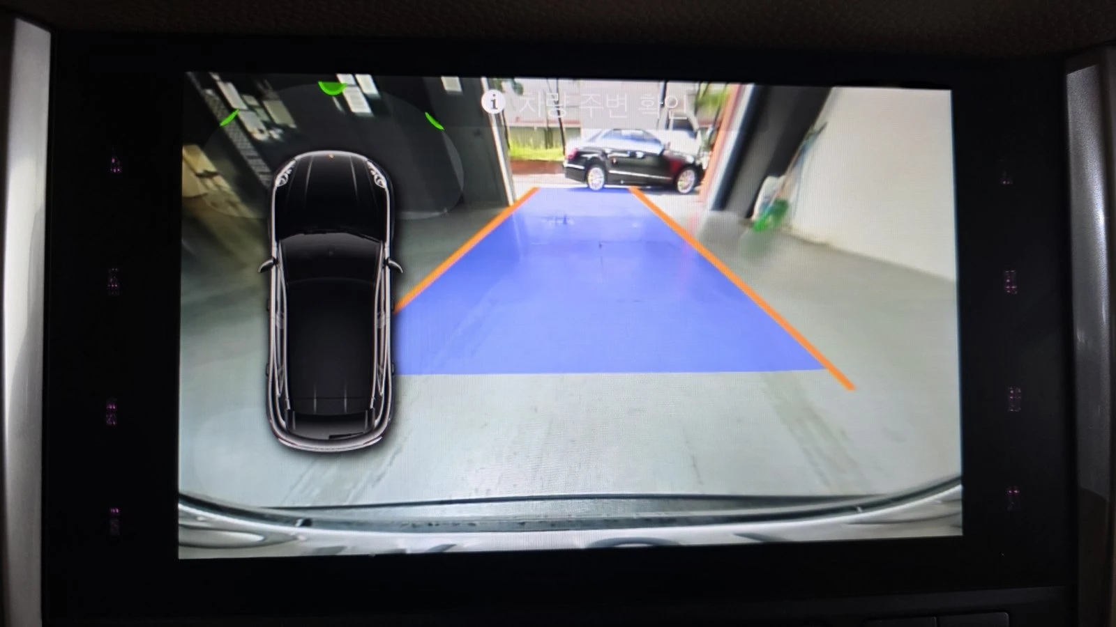 Porsche Macan S Diesel* ЛЮК* ПОДГРЕВ ВОЛАН* КРАЙНА ЦЕНА, снимка 15 - Автомобили и джипове - 55271965
