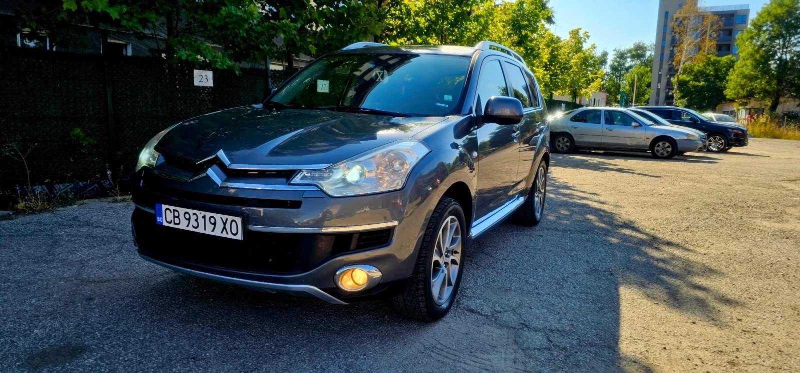 Citroen C-Crosser 2.2HDI 7местен , снимка 2 - Автомобили и джипове - 55571906
