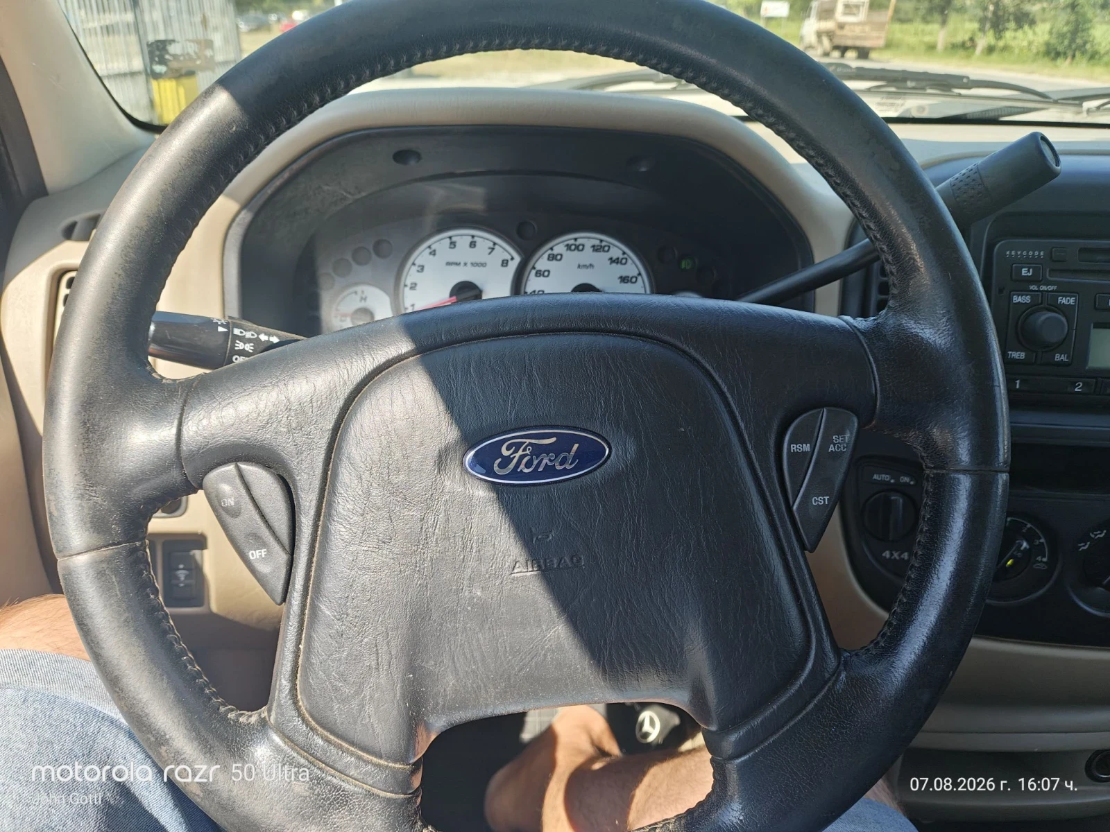 Ford Maverick 3.0i v6 Klimatik, 4+ 4, 200k.c., снимка 17 - Автомобили и джипове - 55587626