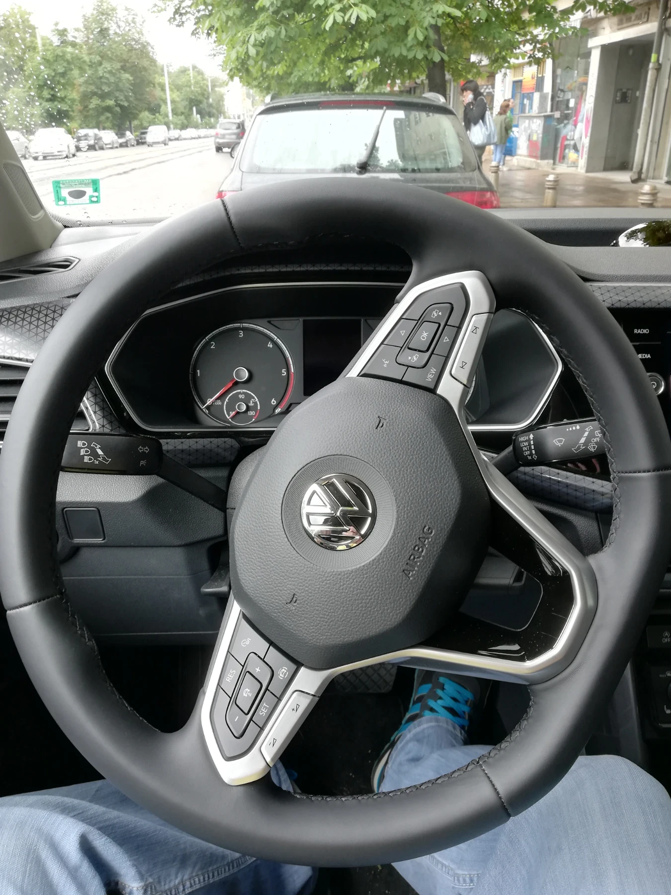 VW T-Cross, снимка 8 - Автомобили и джипове - 56317066