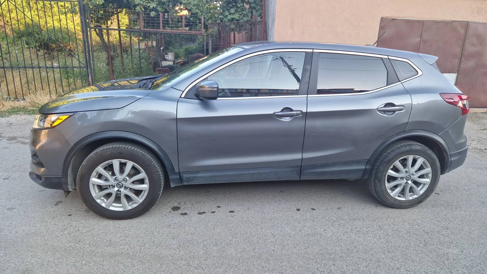 Nissan Qashqai, снимка 4 - Автомобили и джипове - 56452351