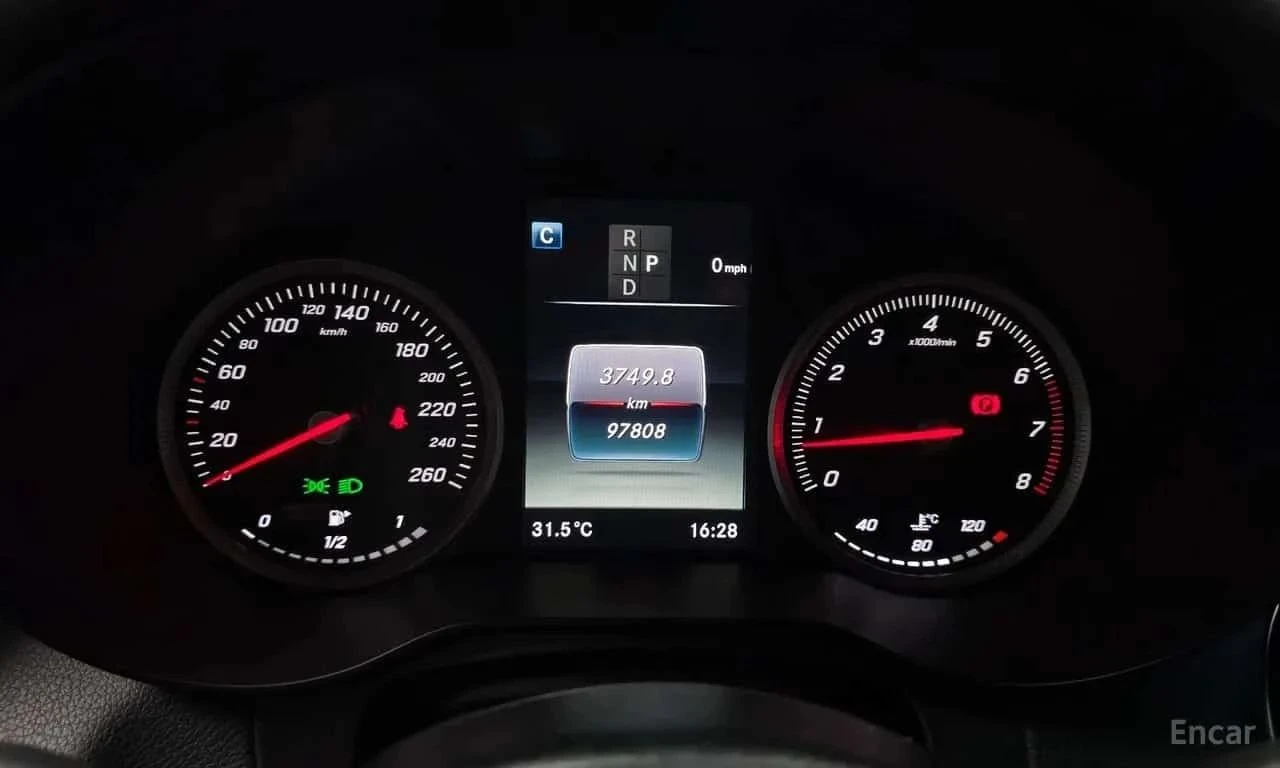 Mercedes-Benz GLC, снимка 8 - Автомобили и джипове - 56737113
