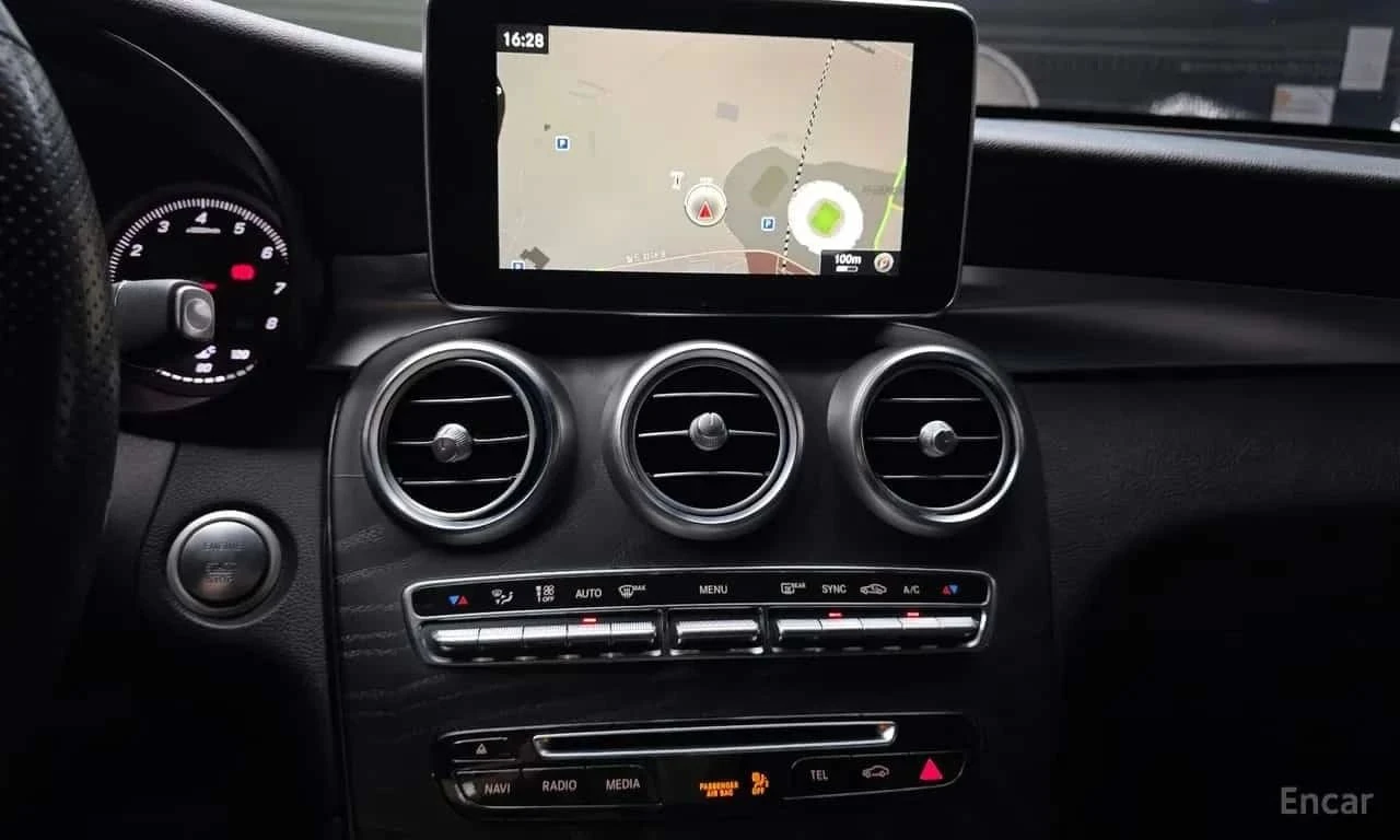 Mercedes-Benz GLC, снимка 14 - Автомобили и джипове - 56737113