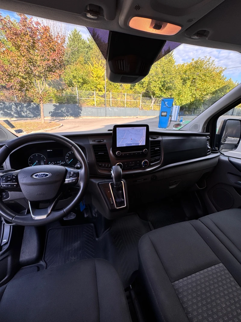 Ford Transit Custom, снимка 8 - Бусове и автобуси - 52102704