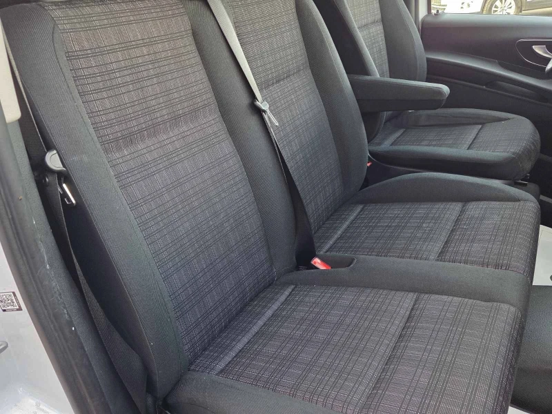 Mercedes-Benz Vito 114 CDI TOURER/8+ 1/AUTOMATIC/4x4, снимка 10 - Бусове и автобуси - 52497163