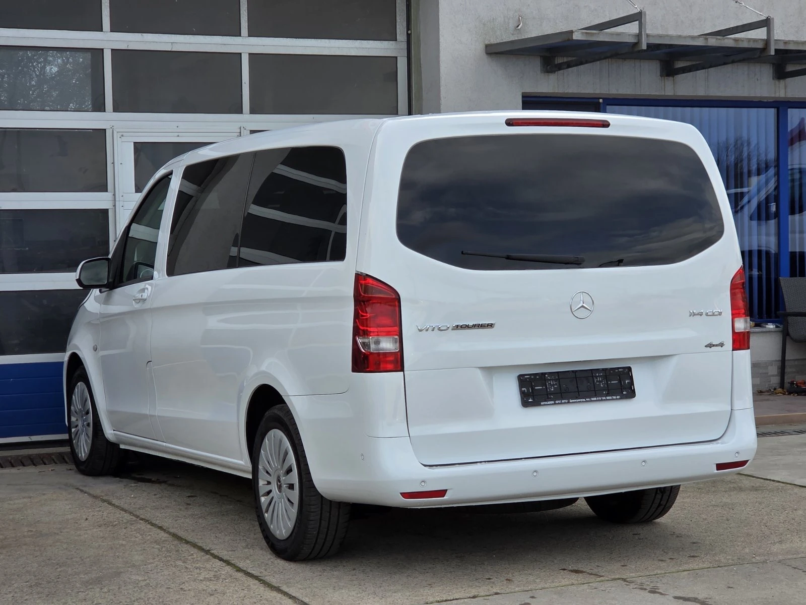 Mercedes-Benz Vito 114 CDI TOURER/8+ 1/AUTOMATIC/4x4 - изображение 4