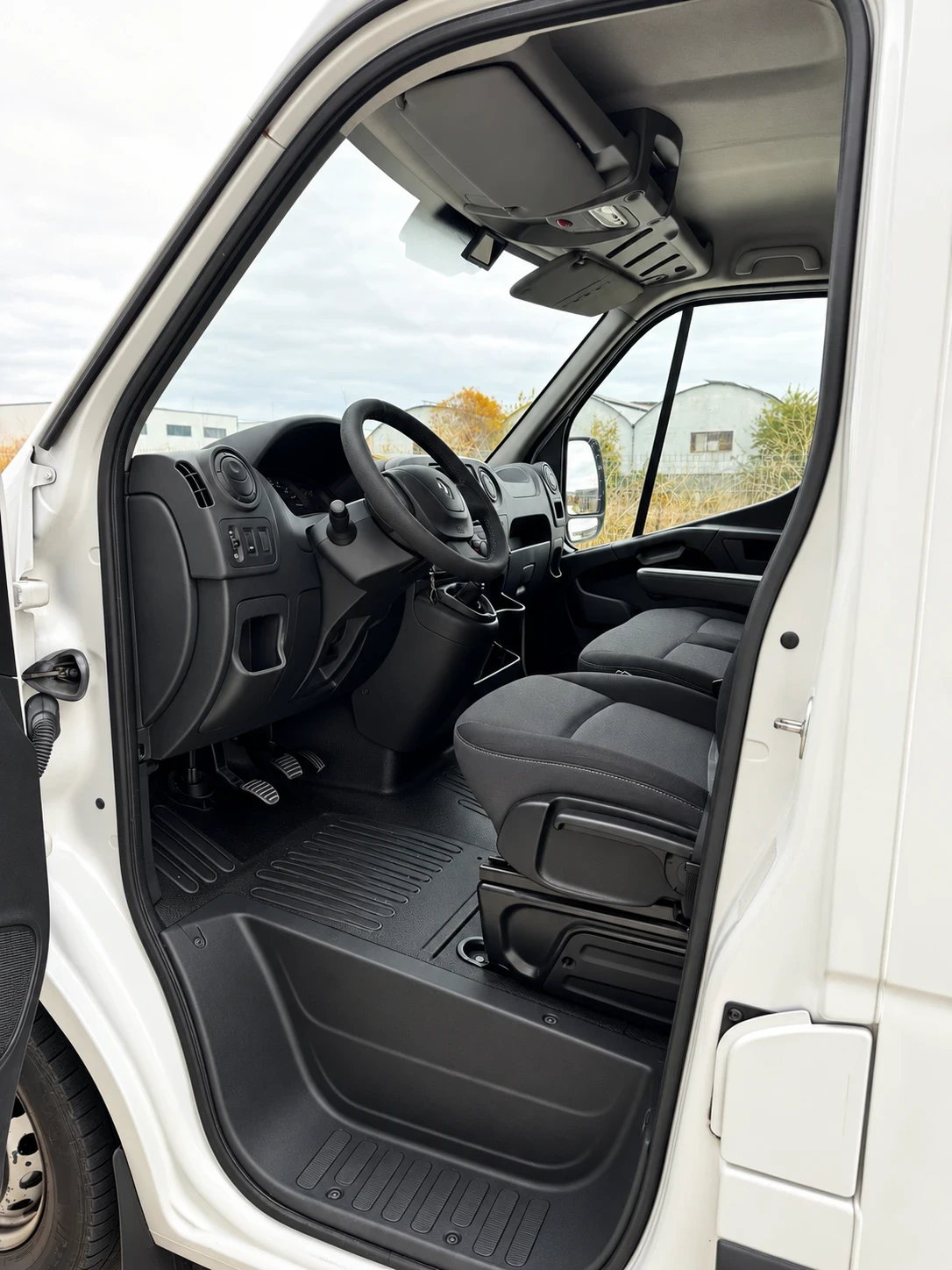 Renault Master 2.3 DCI L3 H2 , снимка 9 - Бусове и автобуси - 56707860