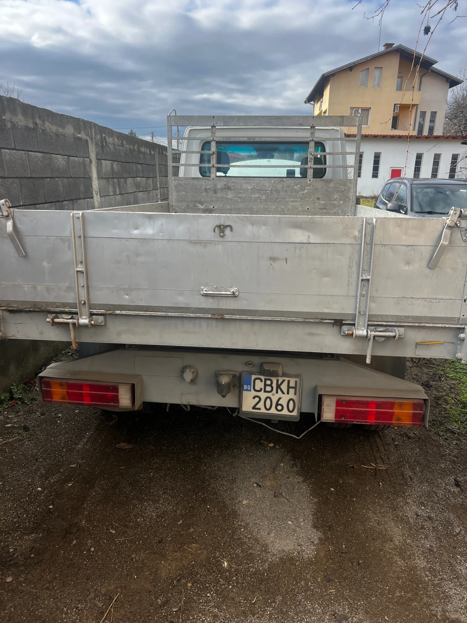 Mercedes-Benz 412 С тристранен самосвал - изображение 6