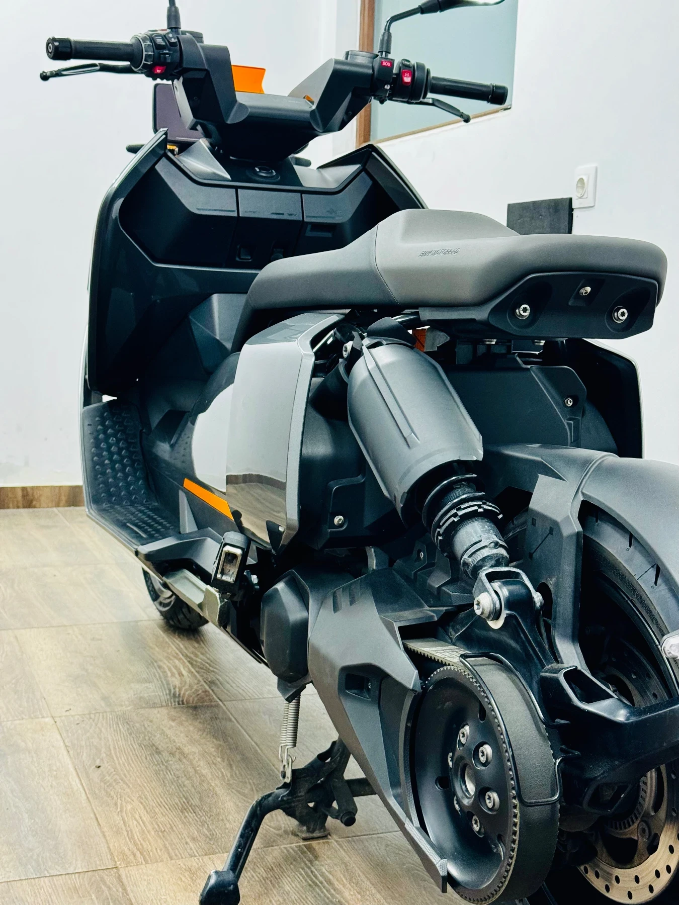 BMW C CE04, снимка 5 - Мотоциклети и мототехника - 55247740