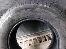 Гуми Зимни 215/70R16, снимка 5