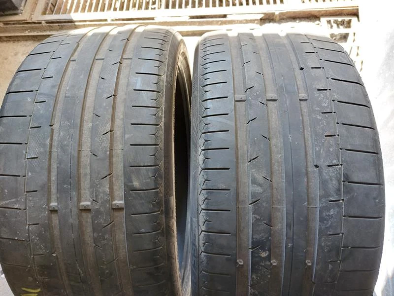 Гуми Летни 255/35R20, снимка 1 - Гуми и джанти - 36790343