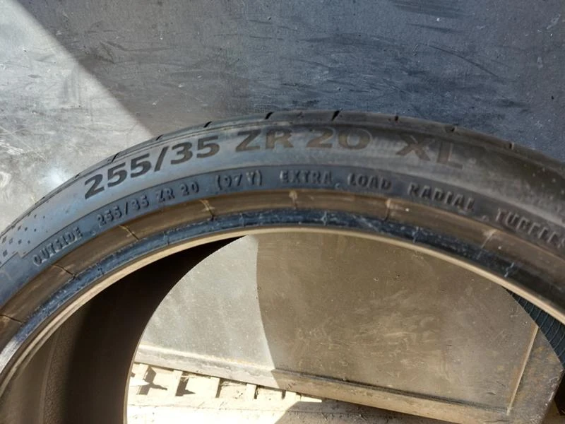 Гуми Летни 255/35R20, снимка 8 - Гуми и джанти - 36790343