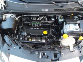 Opel Corsa 1.2 16 V фабрична газ, снимка 13