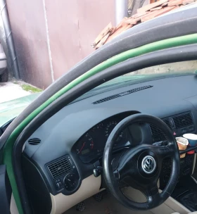VW Golf - 2000 € / 3911.66 лв. - 29344685 4