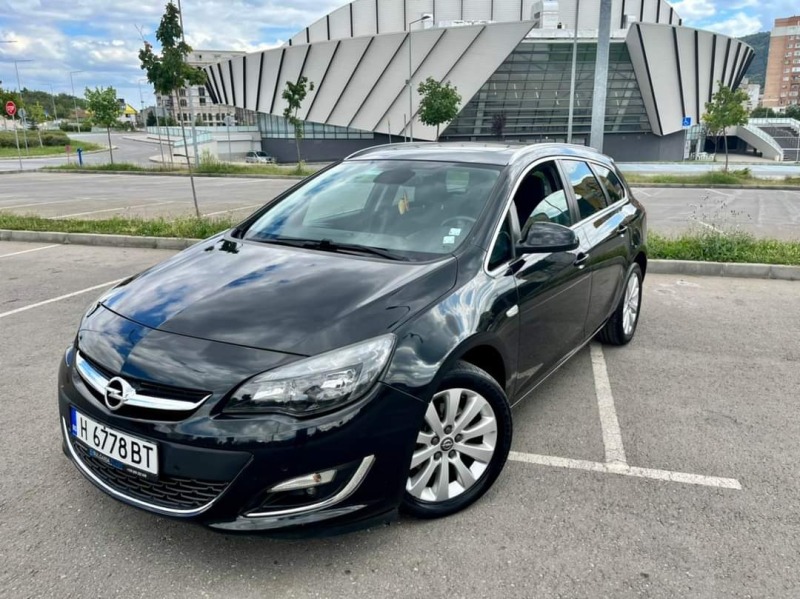 Opel Astra, снимка 2 - Автомобили и джипове - 45859593