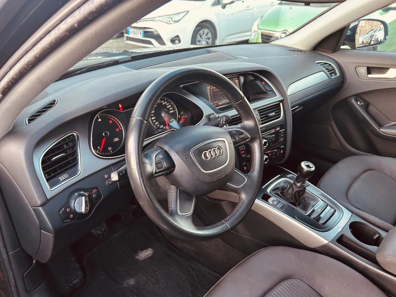 Audi A4 2.0tdi, снимка 9 - Автомобили и джипове - 52404654