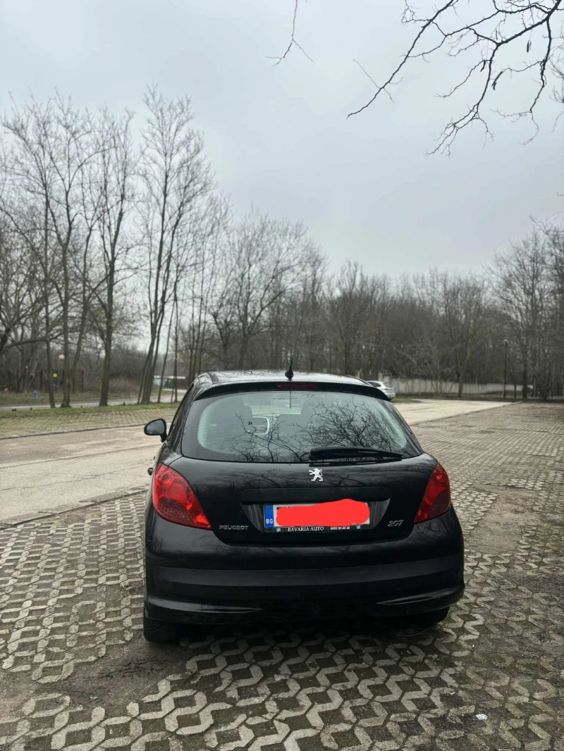 Peugeot 207 1.4i  73 ps стария мотор , GAZ, снимка 2 - Автомобили и джипове - 53294145
