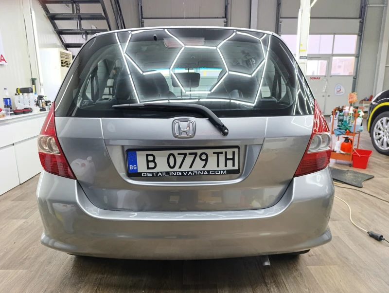 Honda Jazz 1.4i 16V 83к.с., снимка 14 - Автомобили и джипове - 53371162