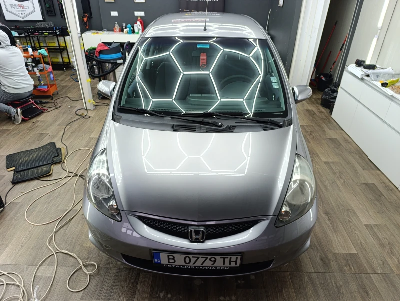 Honda Jazz 1.4i 16V 83к.с., снимка 2 - Автомобили и джипове - 53371162