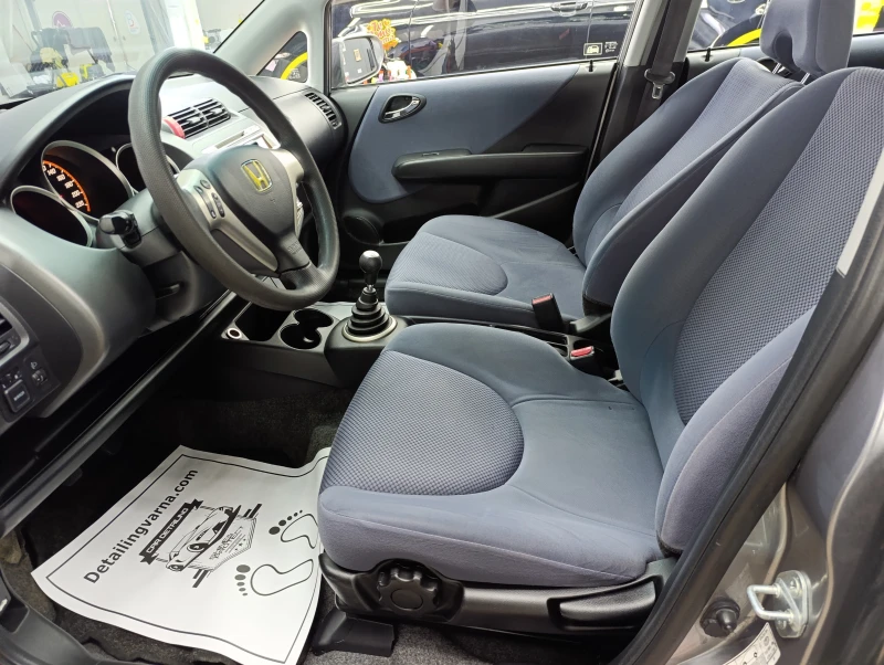 Honda Jazz 1.4i 16V 83к.с., снимка 10 - Автомобили и джипове - 53371162