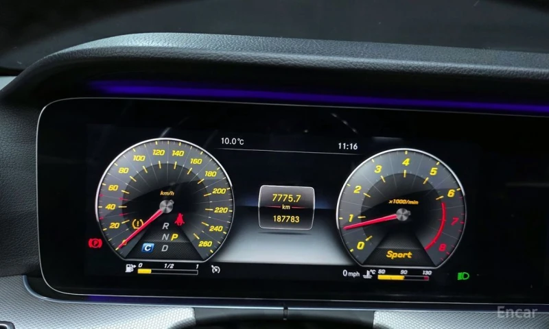 Mercedes-Benz E 300, снимка 8 - Автомобили и джипове - 53593899