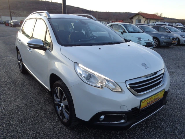 Peugeot 2008 1.6i ALLURE - изображение 3