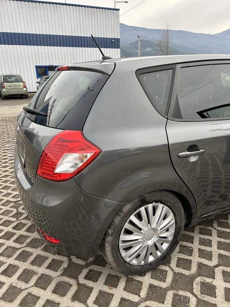 Kia Ceed Ceed, снимка 10 - Автомобили и джипове - 53222022