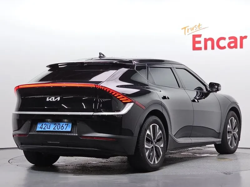 Kia EV6  Long Range 4Wd Air, снимка 2 - Автомобили и джипове - 55926334