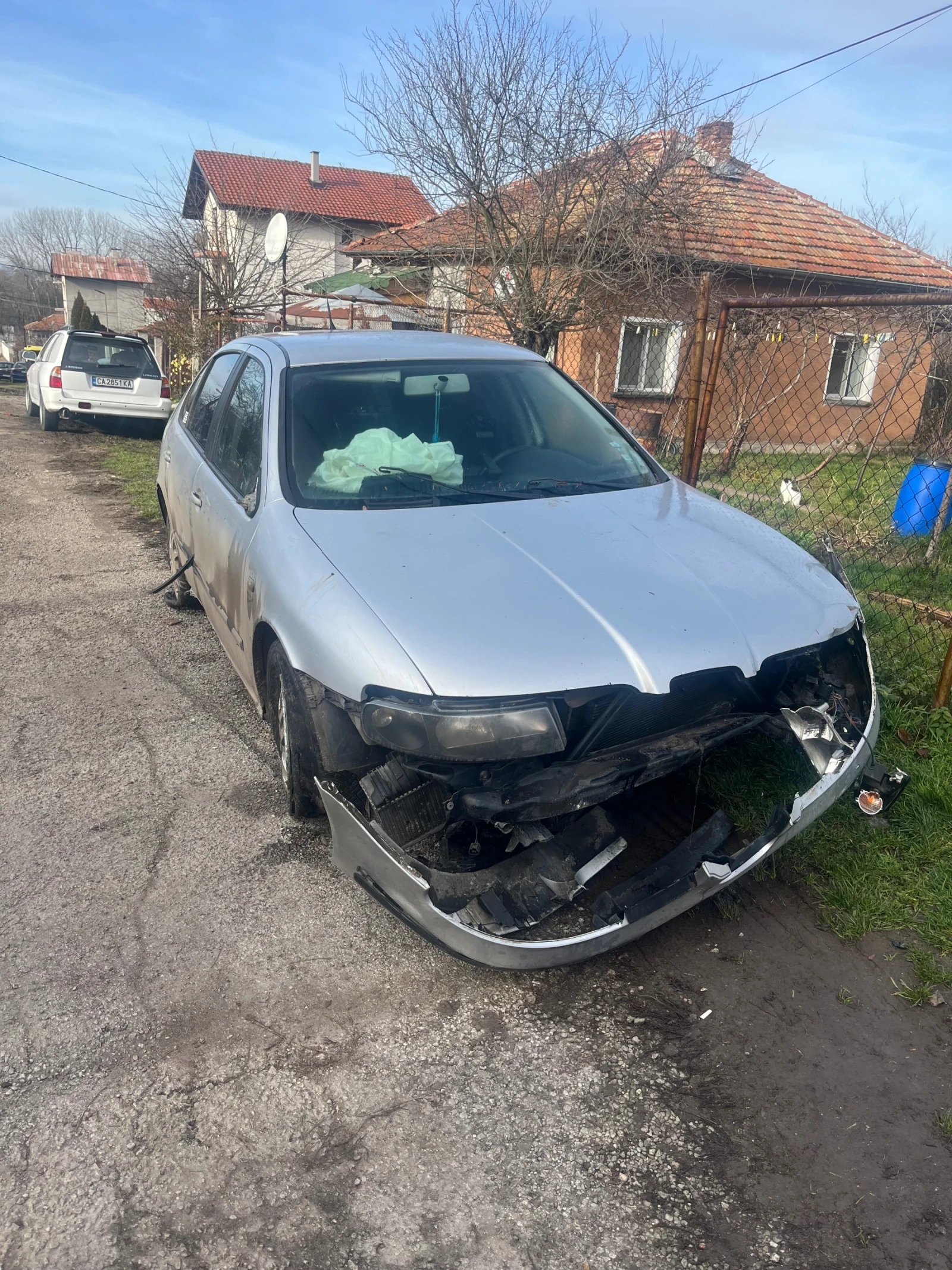 Seat Leon Цял, бракуван, снимка 1