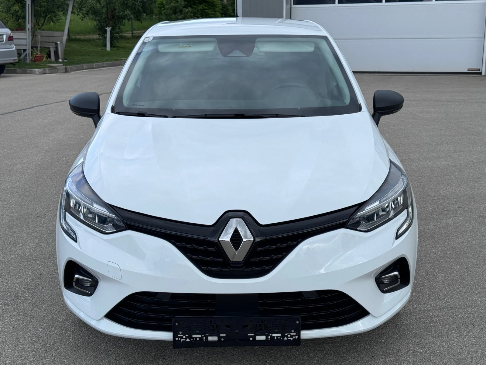 Renault Clio 1.0 - изображение 8