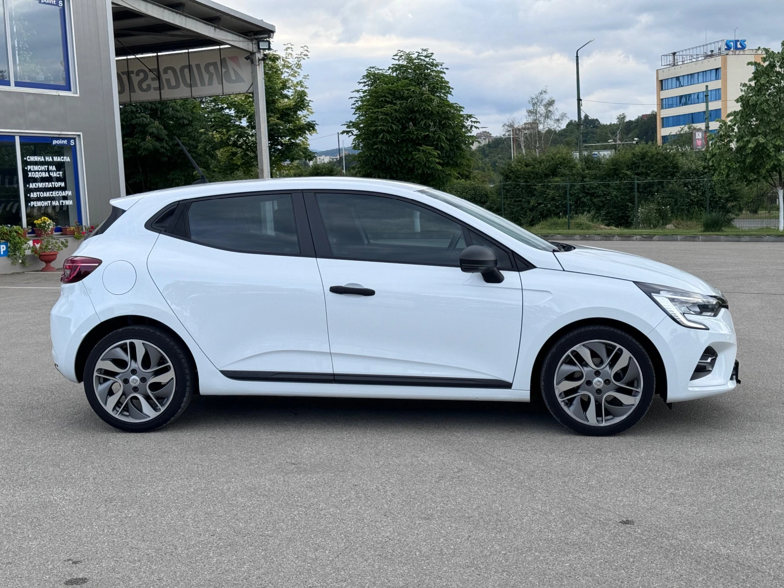 Renault Clio 1.0 - изображение 3