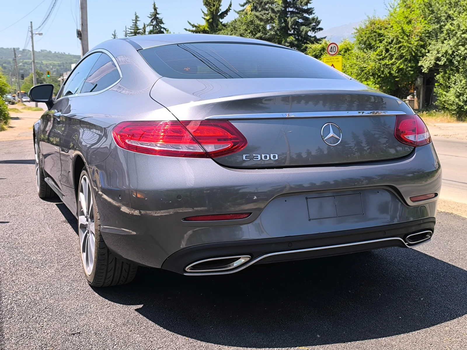 Mercedes-Benz C 300  - изображение 6