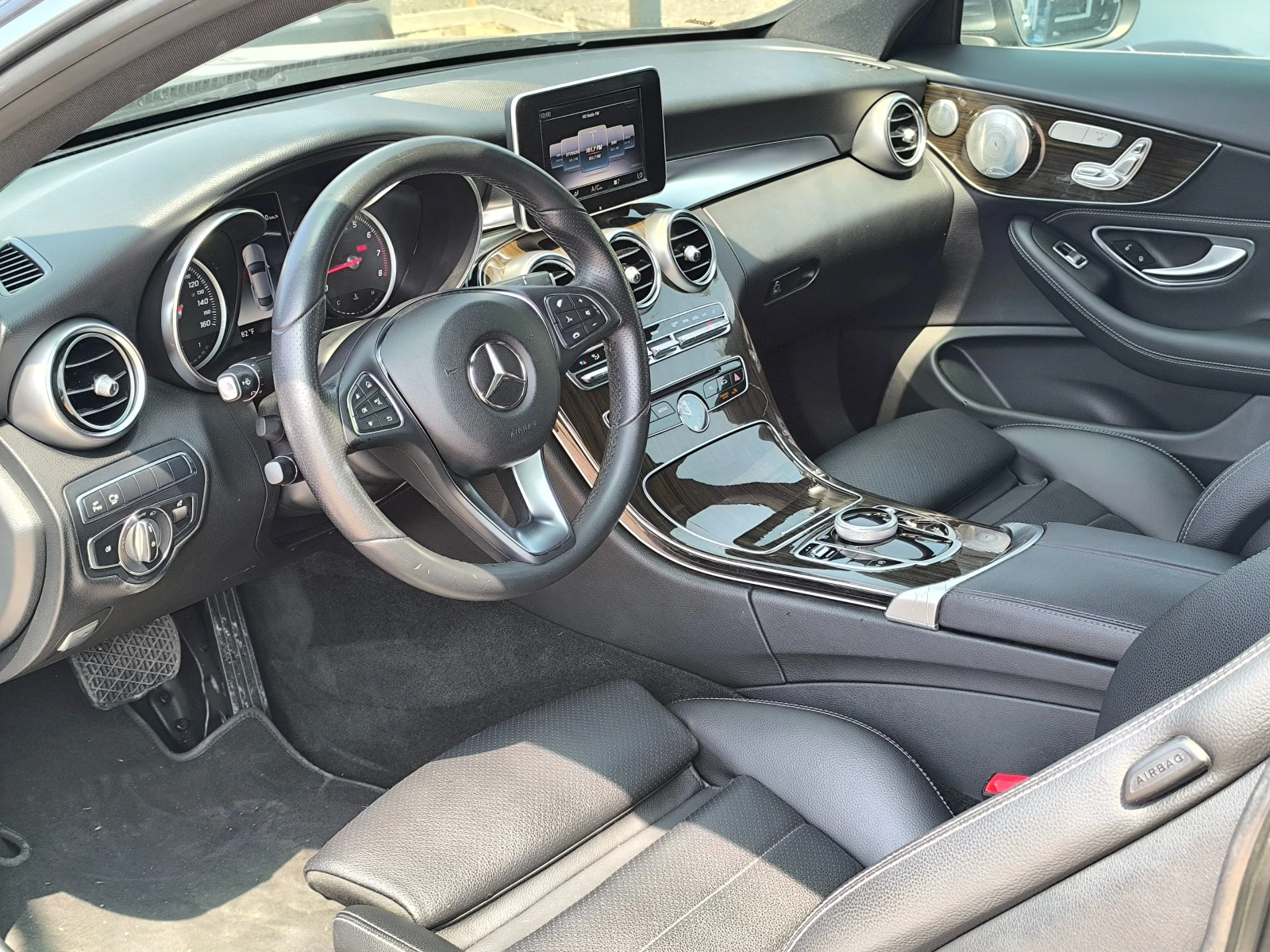 Mercedes-Benz C 300  - изображение 8