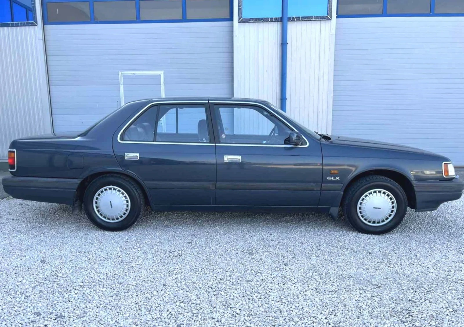 Mazda 929  - изображение 8
