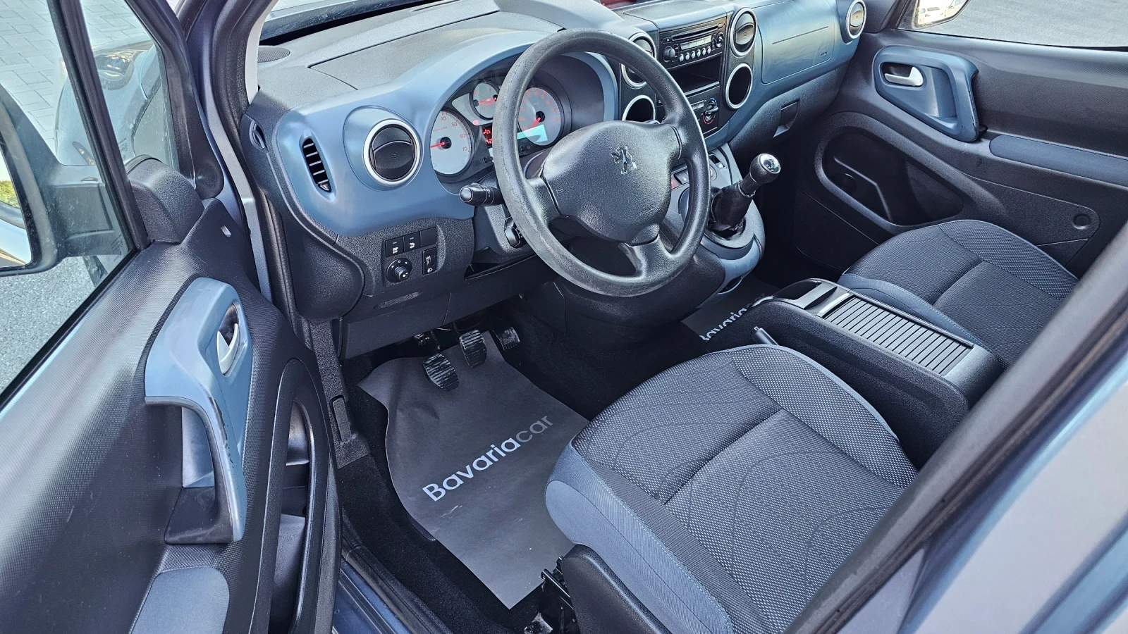 Peugeot Partner 1.6 HDi 112ps* Panorama* Klima* PDC* Euro5 - изображение 9