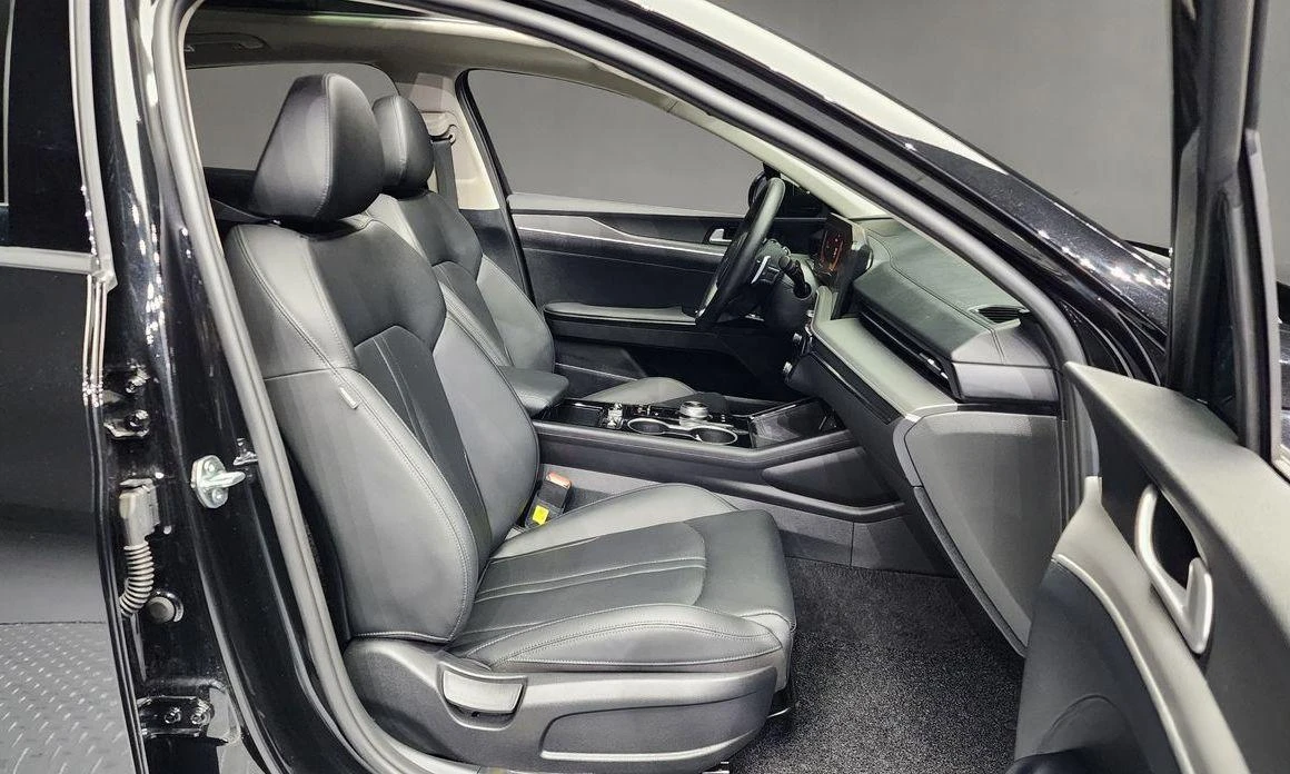 Kia K5 2.0 LPi Prestige * -   *  | Mobile.bg   11