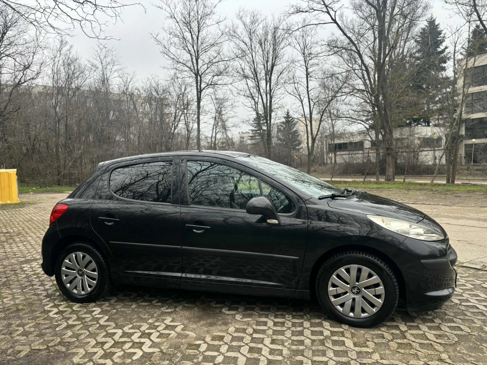 Peugeot 207 1.4i  73 ps стария мотор , GAZ - изображение 8