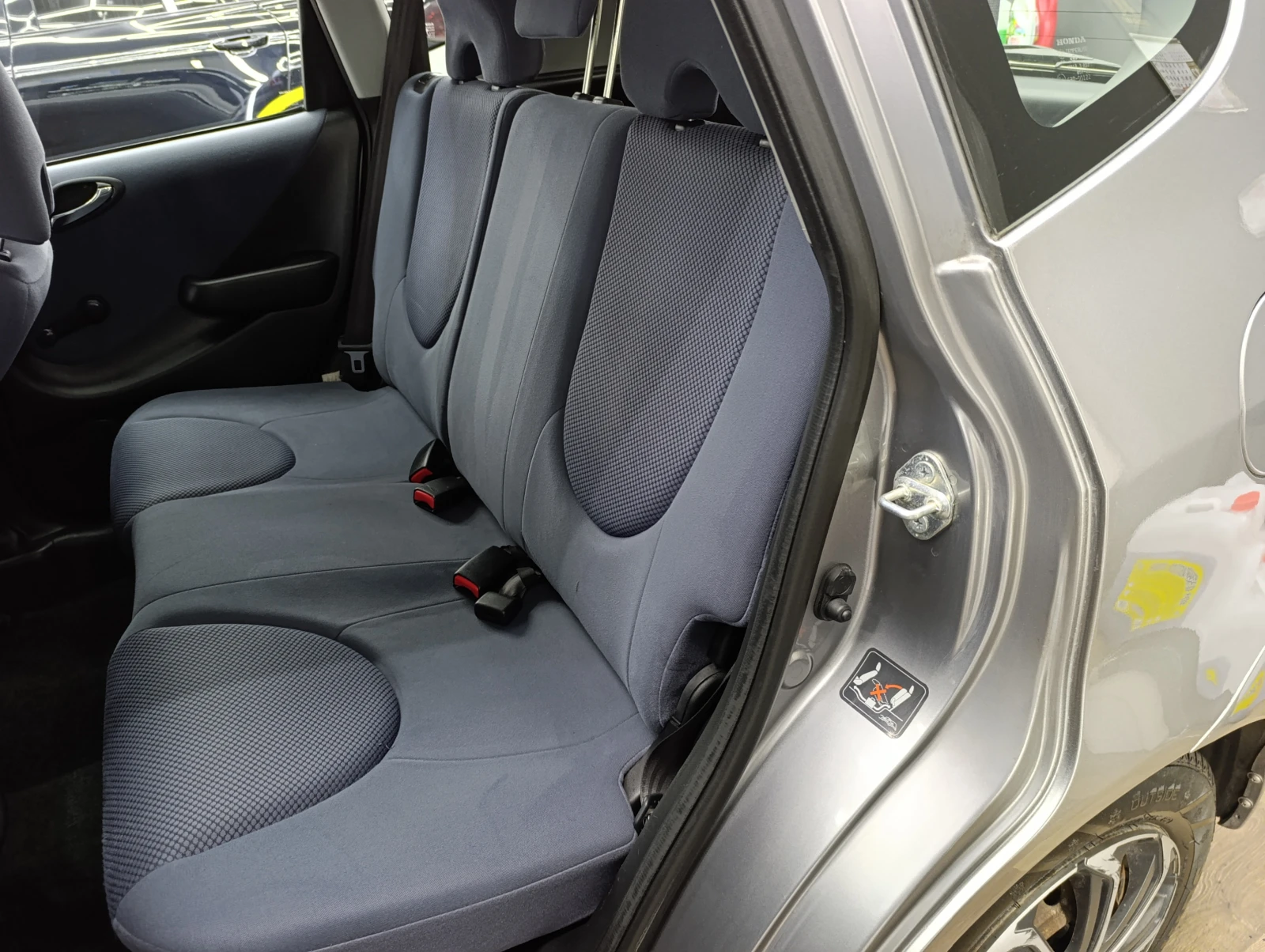 Honda Jazz 1.4i 16V 83�.�. | Mobile.bg � ����������� 8