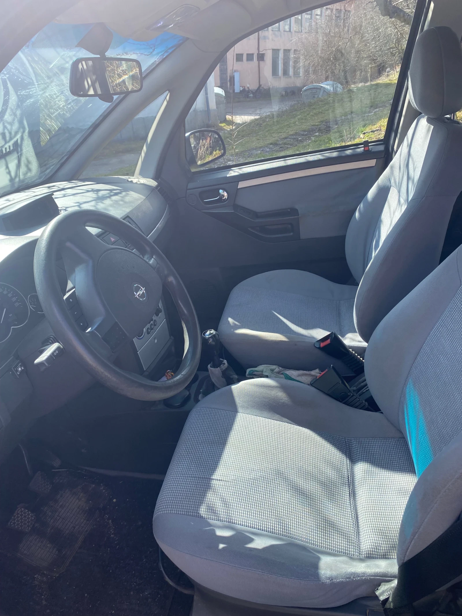 Opel Meriva 1, 6 бензин плюс метан , снимка 8 - Автомобили и джипове - 53780755