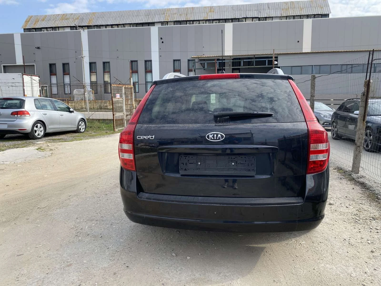 Kia Ceed 1.6 16v БЕНЗИН ГАЗ, снимка 5 - Автомобили и джипове - 53932217