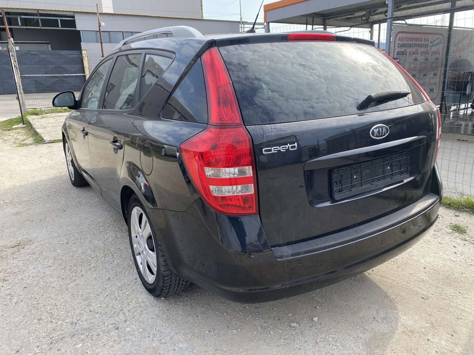 Kia Ceed 1.6 16v БЕНЗИН ГАЗ, снимка 6 - Автомобили и джипове - 53932217