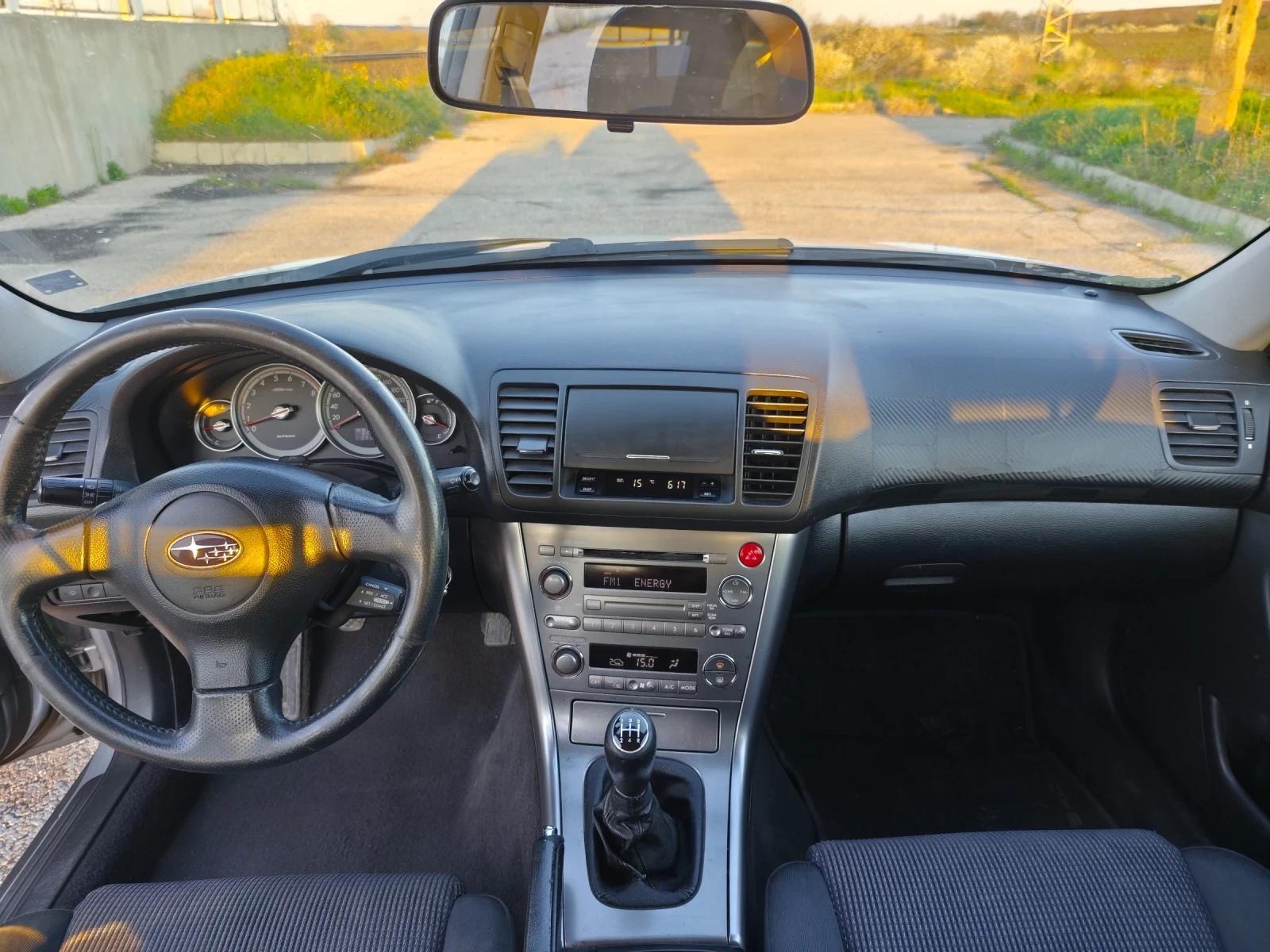 Subaru Outback Subaru Outback 2.5, снимка 3 - Автомобили и джипове - 54152115