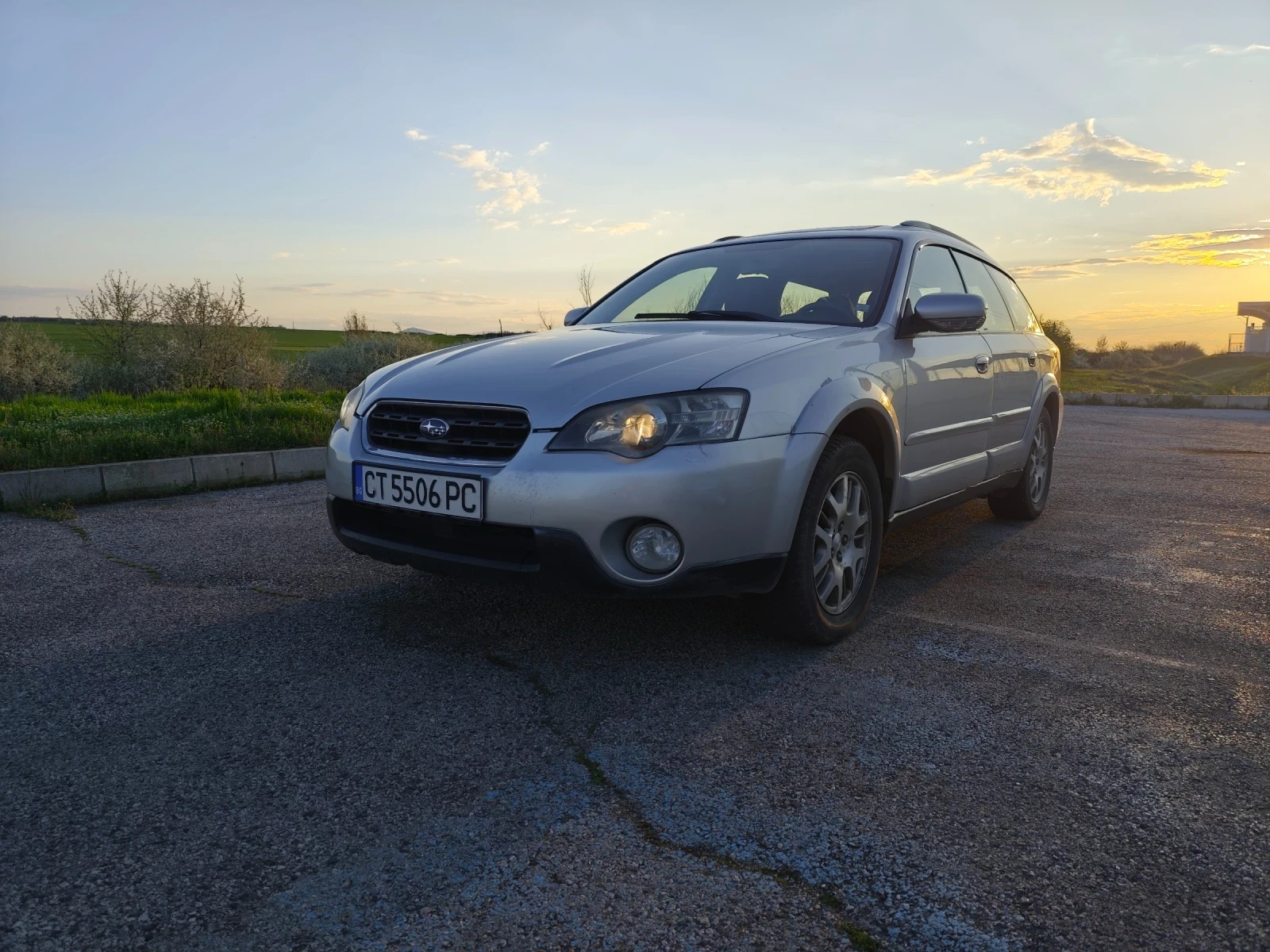 Subaru Outback Subaru Outback 2.5, снимка 12 - Автомобили и джипове - 54152115