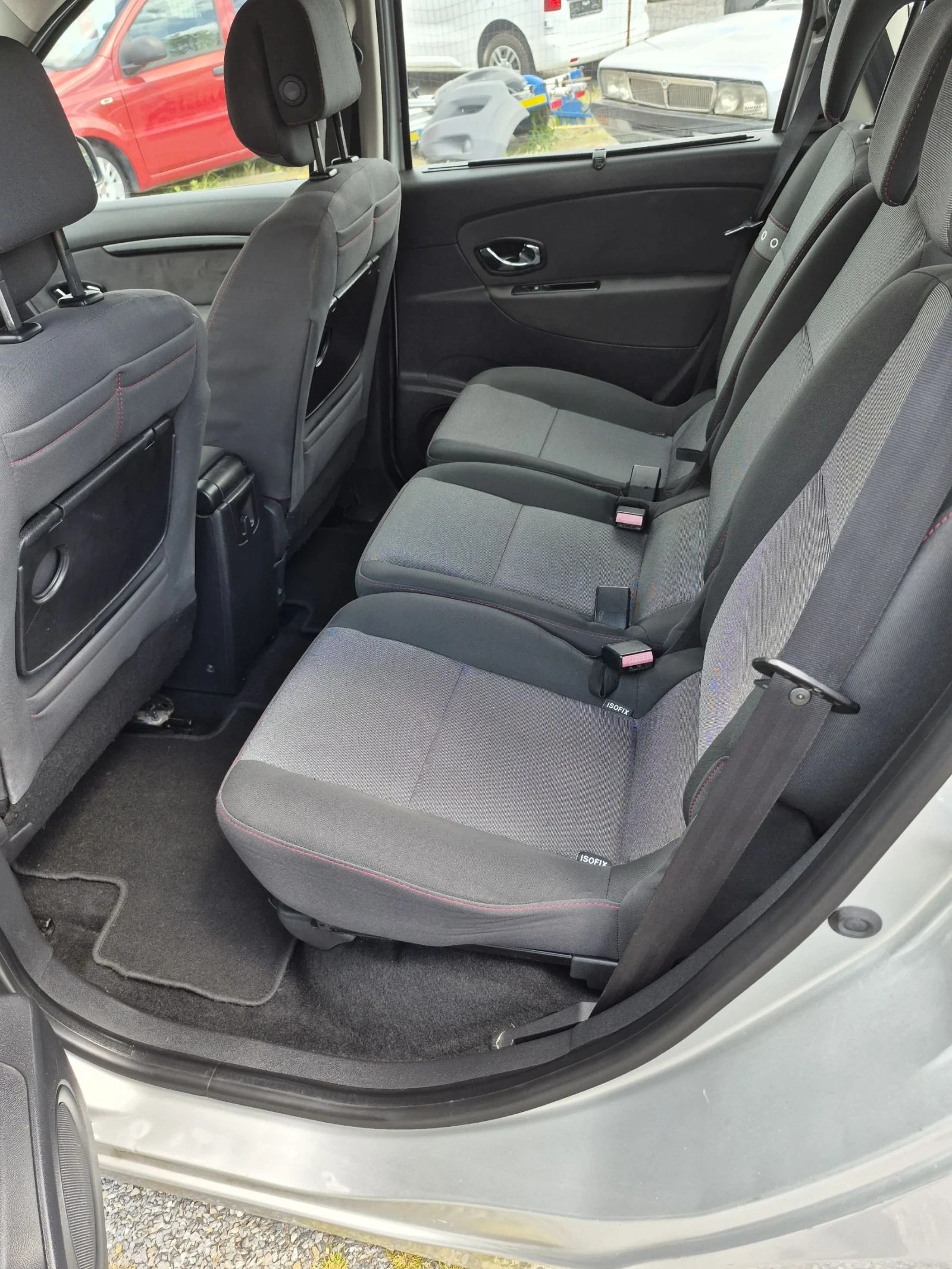 Renault Scenic 1.6i ГАЗ Xmod Evro 5, снимка 13 - Автомобили и джипове - 54782536